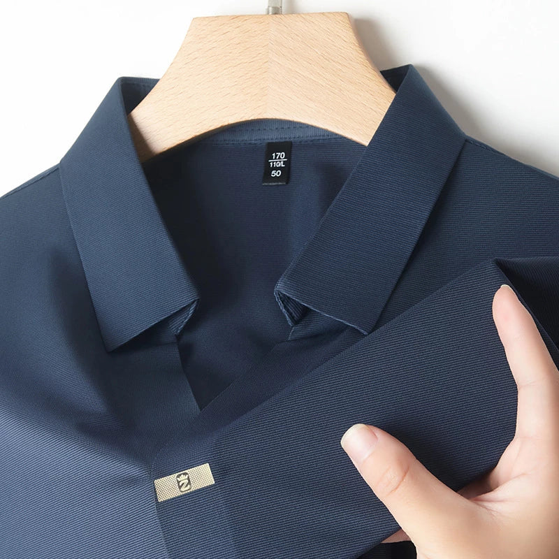 Leo | Polo Elegante con Colletto Aperto e Tessuto Ultra-Traspirante